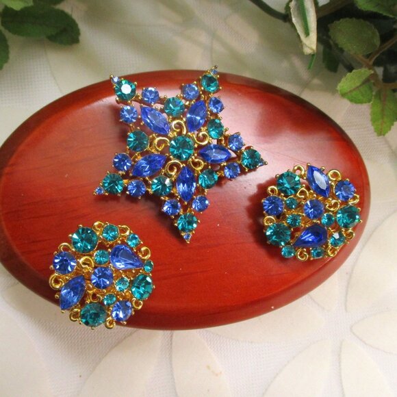 Vintage MJENT Star and Moon Rhinestone Gold Plate Brooch Earrings Designer Set - Picture 4 of 14